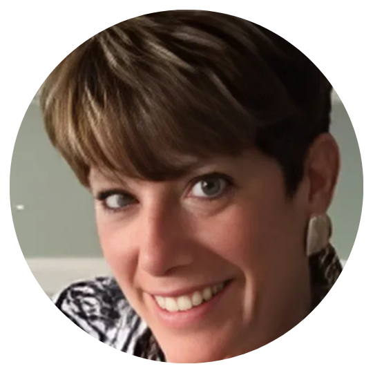 Holly Kremser Headshot